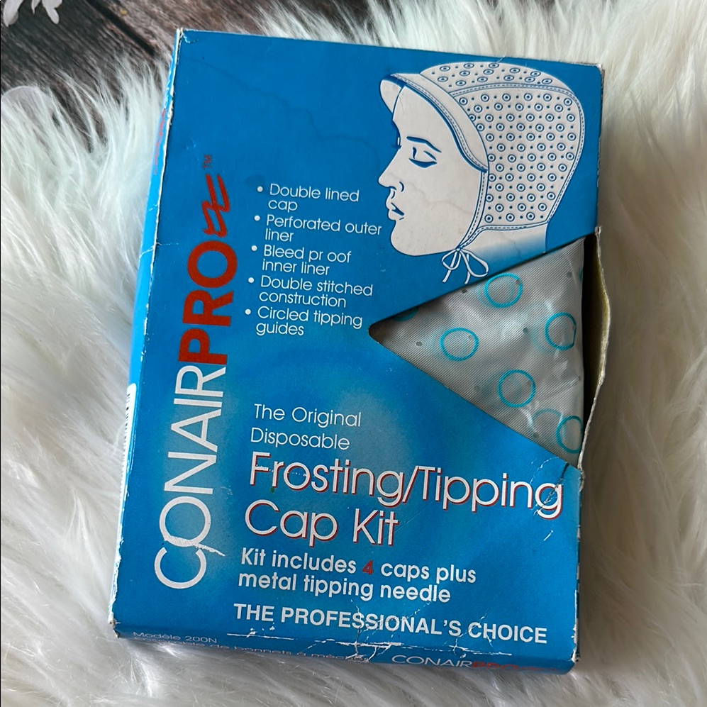 Three Conair Pro FrostingTipping Cap Kit